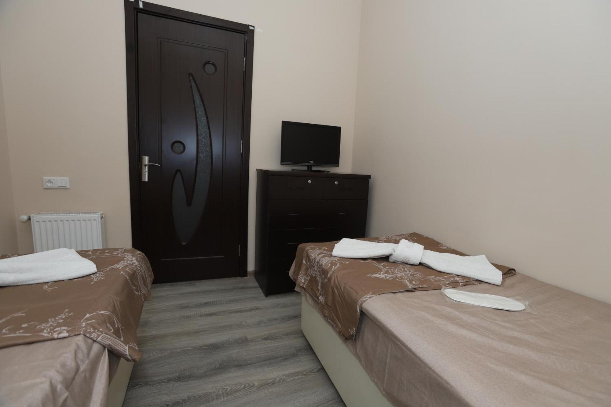 Hotel The K Tbilissi Extérieur photo