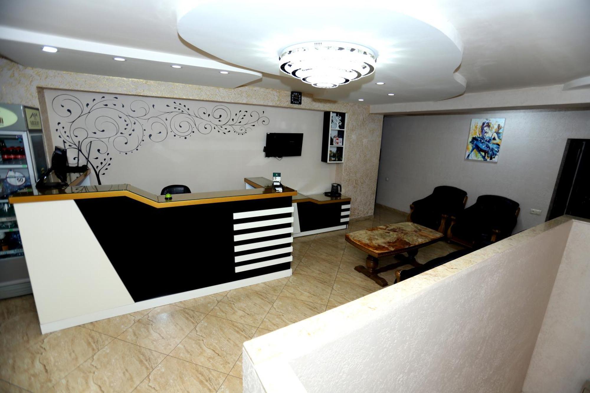Hotel The K Tbilissi Extérieur photo