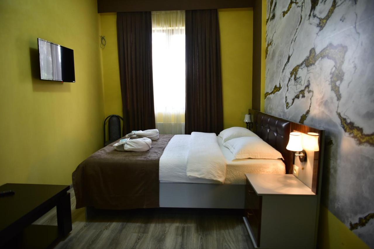 Hotel The K Tbilissi Extérieur photo